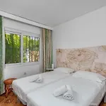 Alcornoque By Interhome بيت للعطل